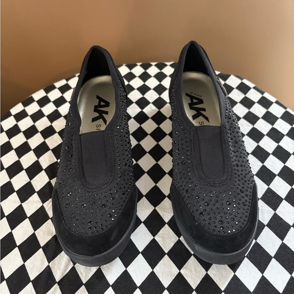 Women's Black Slip-On Shoes